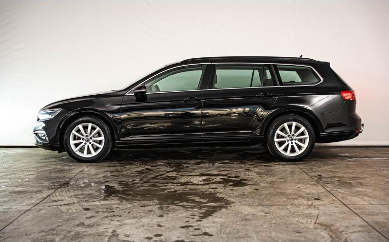 VOLKSWAGEN Passat SW