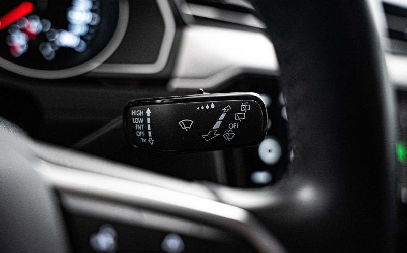 VOLKSWAGEN Passat SW