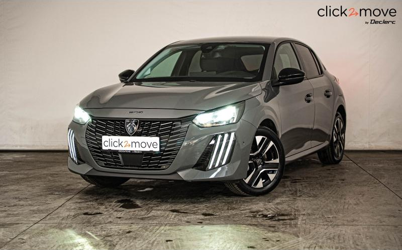 PEUGEOT 208