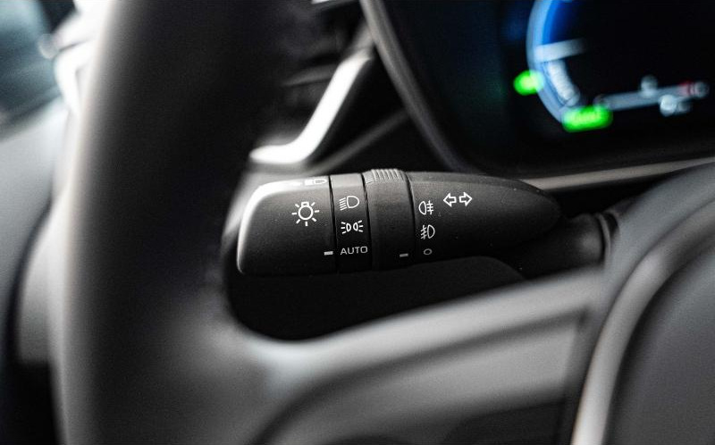 TOYOTA Corolla Touring Spt