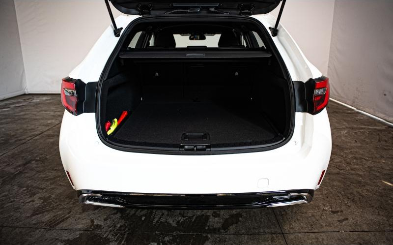 TOYOTA Corolla Touring Spt