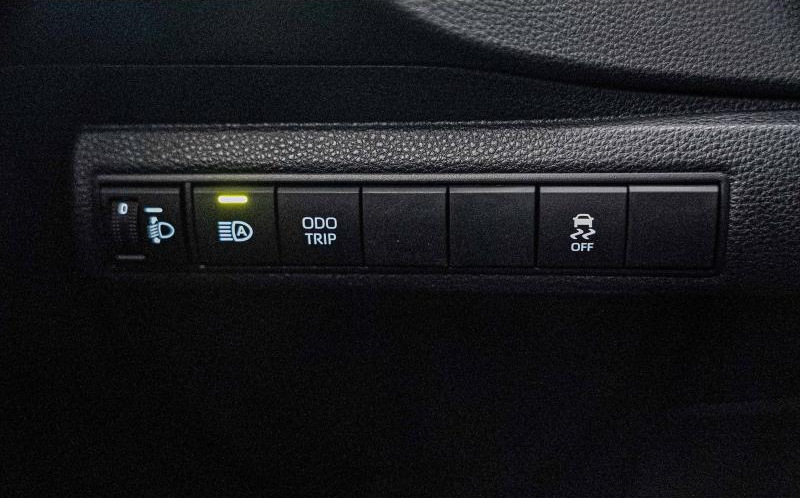 TOYOTA Corolla Touring Spt