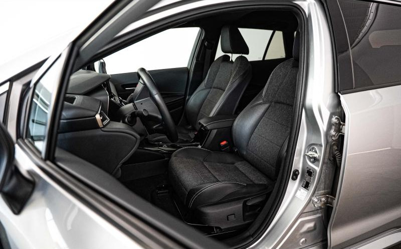 TOYOTA Corolla Touring Spt