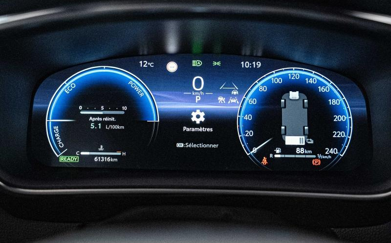 TOYOTA Corolla Touring Spt