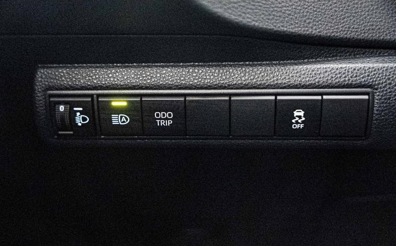 TOYOTA Corolla Touring Spt