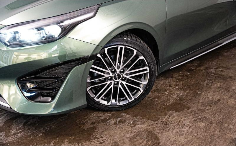 KIA ProCeed