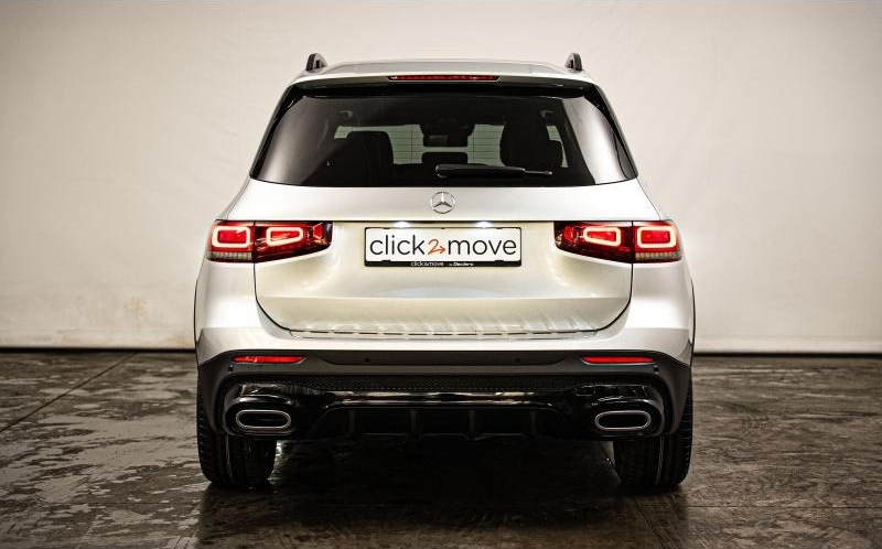 MERCEDES-BENZ GLB
