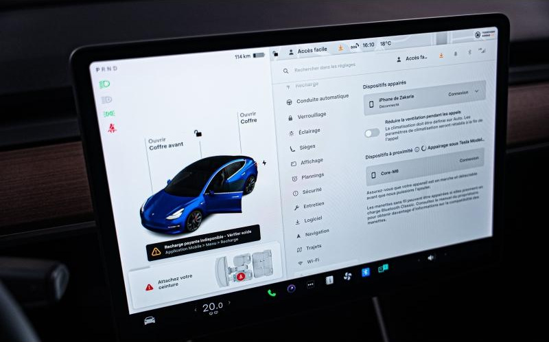 TESLA Model 3