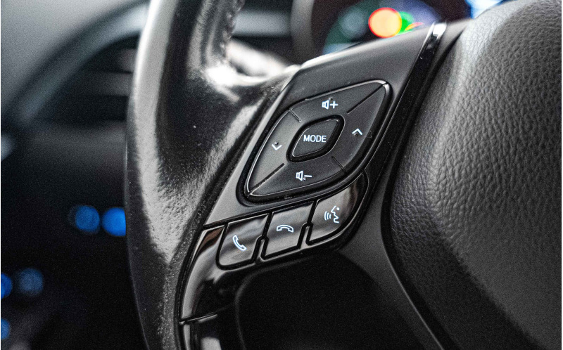 TOYOTA C-HR