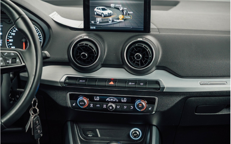 AUDI Q2