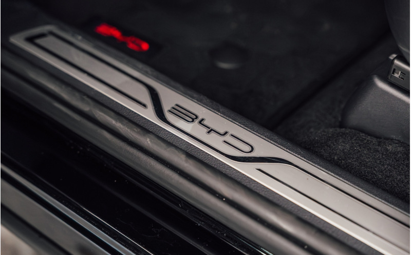 BYD SEAL U