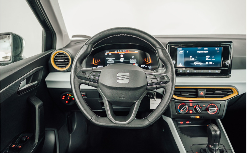 SEAT 
