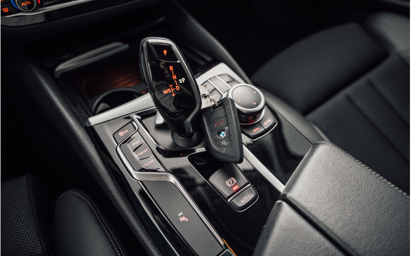 BMW 518