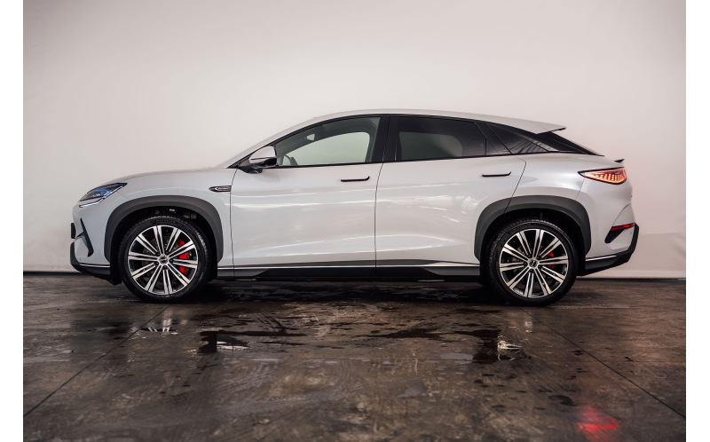 BYD Sealion 7