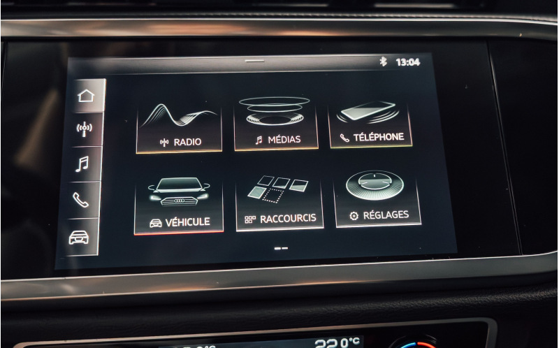 AUDI Q3