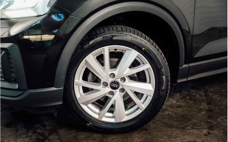 AUDI Q2