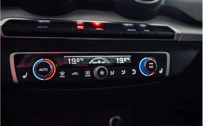 AUDI Q2