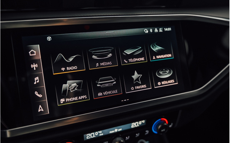 AUDI Q3