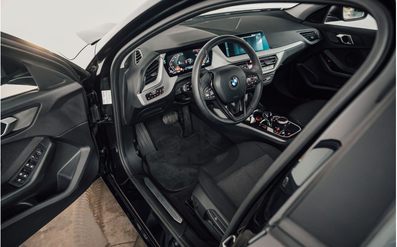 BMW 118