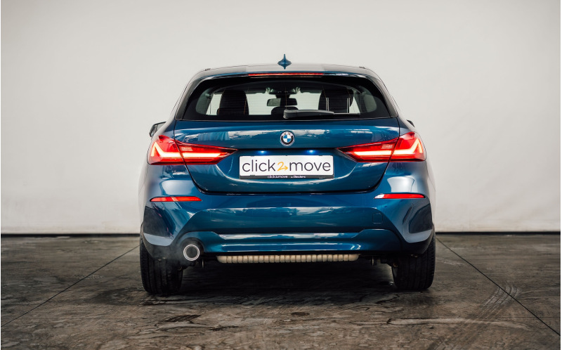 BMW 118