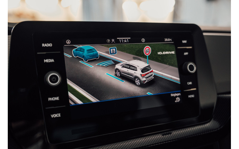 VOLKSWAGEN T-Cross
