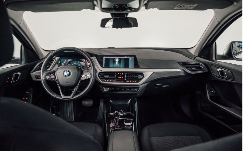 BMW 118