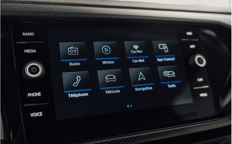 VOLKSWAGEN T-Cross