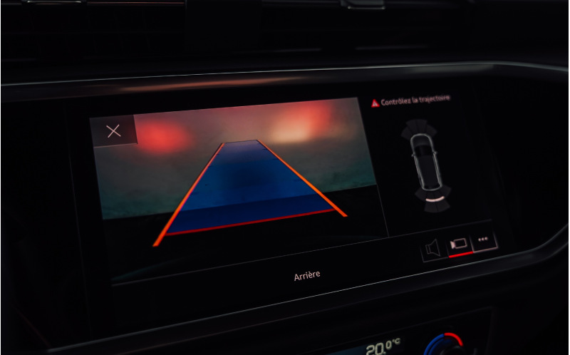 AUDI Q3