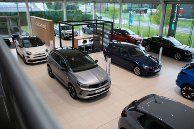 Concessionnaire voiture d'occasion Click2move.
